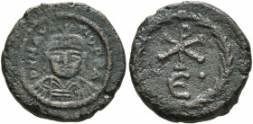 Maurice Tiberius, 582-602. Pentanummium (Bronze, 15 mm, 2.41 g, 8 h), Constantine in Numidia (?). D N MAVRI Tb PP A. Rev. Christogram (Chi-Rho) above ...