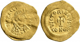 Heraclius, 610-641. Tremissis (Gold, 18 mm, 1.48 g, 6 h), Constantinopolis, 613-641. d N hЄRACLIЧS T P P AVI Diademed, draped and cuirassed bust of He...