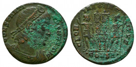Constantine I Æ Nummus. Constantinople, AD 330-335. CONSTANTINVS MAX AVG, laurel and rosette diademed, draped and cuirassed bust right / GLORIA EXERCI...