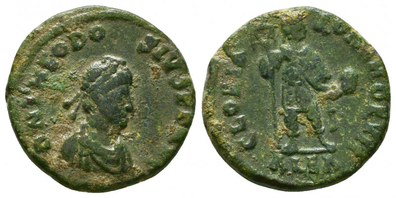 Theodosius I., 379-395 AE Follis
diademed, draped and cuirassed bust of Theodosi...