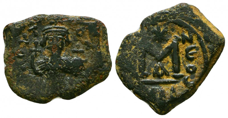 CONSTANS II. 641-668 AD. Æ Follis. Syracuse mint. Struck 650-651 AD.
Reference:
...