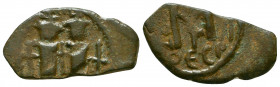 Constans II (641-668). Æ 40 Nummi. Thessalonica, 659-668. Constans, holding long cross with r. hand, and Constantine IV, both crowned, standing facing...