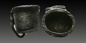 Ancient Solid Silver Object , Ar.
Reference:
Condition: Very Fine

Weight: 1,3 gr
Diameter: 10 mm
