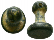 Ancient Bronze Stamp Seal !
Reference:
Condition: Very Fine

Weight: 5,1 gr
Diameter: 18 mm