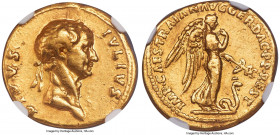 Divus Julius Caesar (49-44 BC). AV aureus (19mm, 7.09 gm, 7h). NGC Choice VF 5/5 - 2/5, ex-mount. Restoration issue under Trajan, Rome, AD 107 or AD 1...