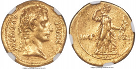 Augustus (27 BC-AD 14). AV aureus (19mm, 7.79 gm, 8h). NGC Choice XF 5/5 - 3/5, Fine Style. Lugdunum, ca. 11-10 BC. DIVI•F-AVGVSTVS, laureate head of ...