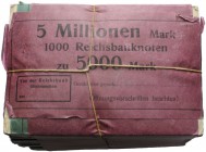 DEUTSCHLAND 
 5000 Mark. Originalbund zu 1000 Reichsbanknoten (Betrag 5 Millionen Mark). Verschnürte Original­verpackung mit aufgedruckten Öffnungsvo...