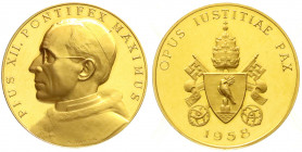 Ausländische Goldmünzen und -medaillen
Italien-Kirchenstaat
Pius XII., 1939-1958
Goldmedaille im Gewicht von 10 Dukaten 1958, v. A. Hartig. Auf sei...