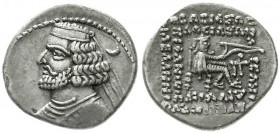 Altgriechische Münzen
Parthia
Königreich der Arsakiden
Drachme 57/38 v.Chr. Rhagae. Brb. l./Arsakes sitzt r., hält Bogen über Monogramm. 3,99 g. gu...