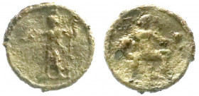 Römische Münzen
Kaiserzeit
Trajan, 98-117
Blei-Tessera, Zeit des Trajan oder Hadrian. Mars steht l./Jupiter thront r. 17 mm. sehr schön, selten. Ro...