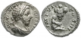 Römische Münzen
Kaiserzeit
Marcus Aurelius, 161-180
Denar TR P XXVIII = 173. Belorb., drap. Büste r./IMP VI COS III. Tropaion und Gefangener. 3,14 ...