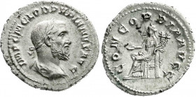 Römische Münzen
Kaiserzeit
Pupienus, 238
Denar 238. Drap., belorb. Brb. r./CONCORDIA AVGG. Concordia thront l. 2,70 g. Stempelstellung 8 h. gutes v...