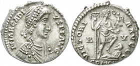 Römische Münzen
Kaiserzeit
Arcadius, 383-408
Beckersche Fälschung einer "Miliarense" 383/408, Ravenna in Silber. 4,39 g. Stempel dem Solidus nachge...
