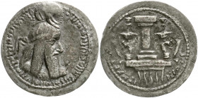 Orientalen
Sassaniden
Ardasher I., 224-241
Drachme 224/241. Brb. r./Feueraltar. 3,98 g. Stempelstellung 9 h. sehr schön. Göbl 9.