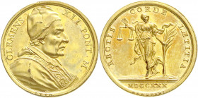 Ausländische Münzen und Medaillen
Italien-Kirchenstaat
Clemens XII., 1730-1740
Vergoldete Bronzemedaille 1730 von Hamerani. Auf seine Inthronisatio...
