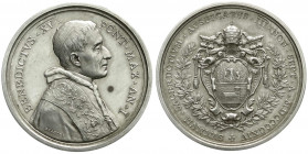 Ausländische Münzen und Medaillen
Italien-Kirchenstaat
Benedict XV., 1914-1922
Silbermedaille 1914 von Bianchi. Papstwahl. 44 mm; 39,71 g. Polierte...