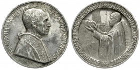 Ausländische Münzen und Medaillen
Italien-Kirchenstaat
Pius XII., 1939-1958
Silbermedaille Jahr XVII 1955/56, v. Mistruzzi, a.d. Abschluß des Maria...