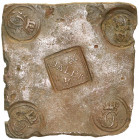 Ausländische Münzen und Medaillen
Schweden
Karl XII., 1697-1718
Kupferplattengeld zu 1/2 Daler Silfmynt 1715, Avesta. 110 X 110 mm; 325,44 g. sehr ...