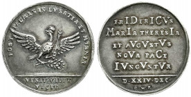 Altdeutsche Münzen und Medaillen
Brandenburg-Preußen
Friedrich II., 1740-1786
Silbermedaille 1745 v. Kittel, a.d. Frieden von Dresden. 31 mm; 9,37 ...
