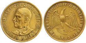 Medaillen
Drittes Reich
Bronzemedaille 1933, Bayr. Hauptmünzamt, auf Hitler und die Machtergreifung. Büste Hitler l./ Adler mit Hakenkreuz auf Brust...