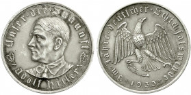 Medaillen
Drittes Reich
Silbermedaille 1933, Bayr. Hauptmünzamt, auf Hitler und die Machtergreifung. Büste Hitler l./ Adler mit Hakenkreuz auf Brust...