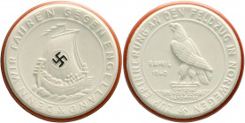 Medaillen
Drittes Reich
Porzellanmedaille 1940 Feldzug in Norwegen. Weiß, Rand rot, Hakenkreuz schwarz. 49 mm. prägefrisch. Scheuch 1867w.