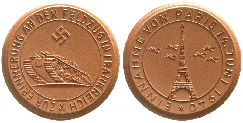 Medaillen
Drittes Reich
Porzellanmedaille Einnahme von Paris 1940 braun. 50 mm...