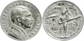 Medaillen
Medailleure
Goetz, Karl
Silbermedaille 1933. Reichskanzler Adolf Hitler/ Deutschland erwache. 22,8 mm. 6,37 g. vorzüglich. Kienast 483.