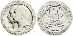 Reichssilbermünzen J. 19-178
Preußen
Wilhelm II., 1888-1918
3 Mark 1910 A, Universität Berlin. vorzüglich/Stempelglanz, winz. Randfehler. Jaeger 10...
