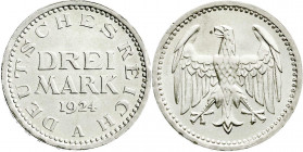 Weimarer Republik
Kursmünzen
3 Mark, Silber 1924-1925
1924 A. fast Stempelglanz, prägebed. Randunebenheiten. Jaeger 312.