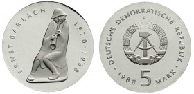 Münzen der Deutschen Demokratischen Republik
Gedenkmünzen der DDR
5 Mark 1988 A, Barlach. Polierte Platte, offen in Originalkapsel. Jaeger 1620.