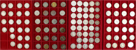 LOTS
Deutsche Münzen ab 1871
EUROS
Münzkoffer mit 109 Euro-Gedenkmünzen: 6 X 5 Euro (dabei 2 X Planet Erde), 77 X 10 Euro, 23 X 20 Euro, 3 X 25 Eur...