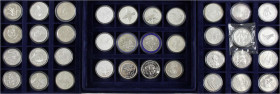 LOTS
Sammlungen allgemein
36 Silbermünzen mit Tiermotiven aus 1974 bis 2007. Dabei 7 X China u.a. 10 Yuan Panda 1 Unze 1989, 1990, 1996, 2006 und 20...