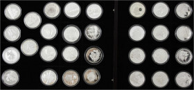 LOTS
Sammlungen allgemein
30 Silbermünzen in Holzschatulle, davon 28 mit Schiffsmotiven aus 2000 bis 2005. Einige bessere, u.a. Australien, Kuba, Le...