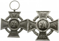 Orden und Ehrenzeichen
Deutschland
Deutsche Länder, bis 1918
2 Stück: Oldenburg Friedrich-August-Kreuz 1. und 2. Klasse. beide sehr schön, etwas fl...