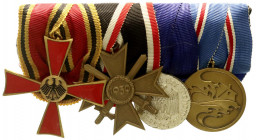 Orden und Ehrenzeichen
Deutschland
BRD, seit 1948
Vierer-Ordenspange: Bundesverdienstkreuz II. Klasse, KVK II mit Schwertern 1939 (1957er Ausführun...