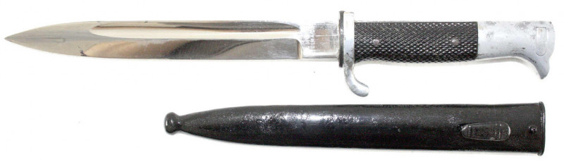 Militaria
Blankwaffen
Deutschland
Seitengewehr K98 in Scheide, Hersteller Lud...