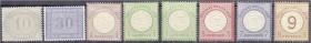 Briefmarken
Deutschland
Deutsches Reich
Innendienst Ziffern und großer Brustschild 1872, schöne Zusammenstellung von acht ungebrauchten Werten, nur...