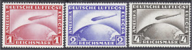Briefmarken
Deutschland
Deutsches Reich
1 M., 2 M. und 4 M. Flugpostmarken 1931, drei postfrische Werte, 1 M. geprüft Schlegel BPP, 2 und 4 M. gepr...