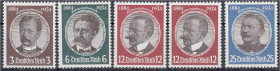 Briefmarken
Deutschland
Deutsches Reich
3 Pf. - 25 Pf. Kolonialforscher 1934, kompletter Satz in postfrischer Erhaltung inkl. Mi.-Nr. 542 y, 25 Pf....