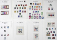 Briefmarken
Lots und Sammlungen
Deutschland (alphabetisch)
Deutschland ab 1945 */**/gest.: Westzonensammlung im Leuchtturm-Klemmbinder, meist in po...