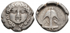 Greek
THRACE. Apollonia Pontika. (Circa Late 5th-4th centuries BC).
Drachm Silver (15mm 2.70g)
Facing gorgoneion with tongue protruding. / Anchor with...