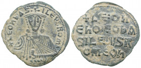 Byzantine
Leo VI the Wise (886-912 AD). Constantinople 
AE Follis (27.9mm 3.84g)
Obv: Crowned and draped bust facing, holding akakia
Rev: +LЄOҺ/ЄҺ ӨЄO...