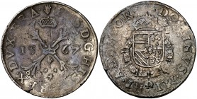 1567. Felipe II. Amberes. 1 escudo Borgoña. (Vti. 1304) (Vanhoudt 290.AN). 29,35 g. MBC.