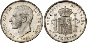 1882*1882. Alfonso XII. MSM. 5 pesetas. (Cal. 36). 25,06 g. Bella. Brillo original. S/C-.