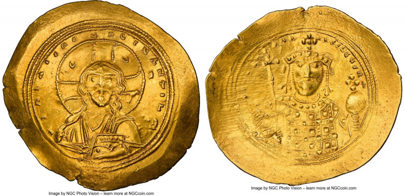 Constantine IX Monomachus (AD 1042-1055). AV histamenon nomisma (28mm, 4.38 gm, ...