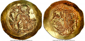 John II Comnenus "the Good" (1118-1143). AV hyperpyron (28mm, 4.60 gm, 6h). NGC MS 4/5 - 3/5, graffito, die shift, scratches. Constantinople, AD 1118-...