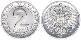 Verkehrsmünzen
2. Republik ab 1945. 2 Groschen, 1992. Auflage 25.000 nur im Set ausgegeben
Wien
0,90g
ANK 6
stfr