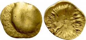 CENTRAL EUROPE. Boii. GOLD Foureé 1/8 Stater (2nd-1st centuries BC). "Athena Alkis" type