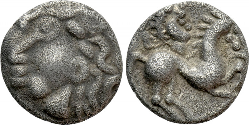 CENTRAL EUROPE. Boii. Quinarius (2nd-1st centuries BC). "Prager" type. 

Obv: ...